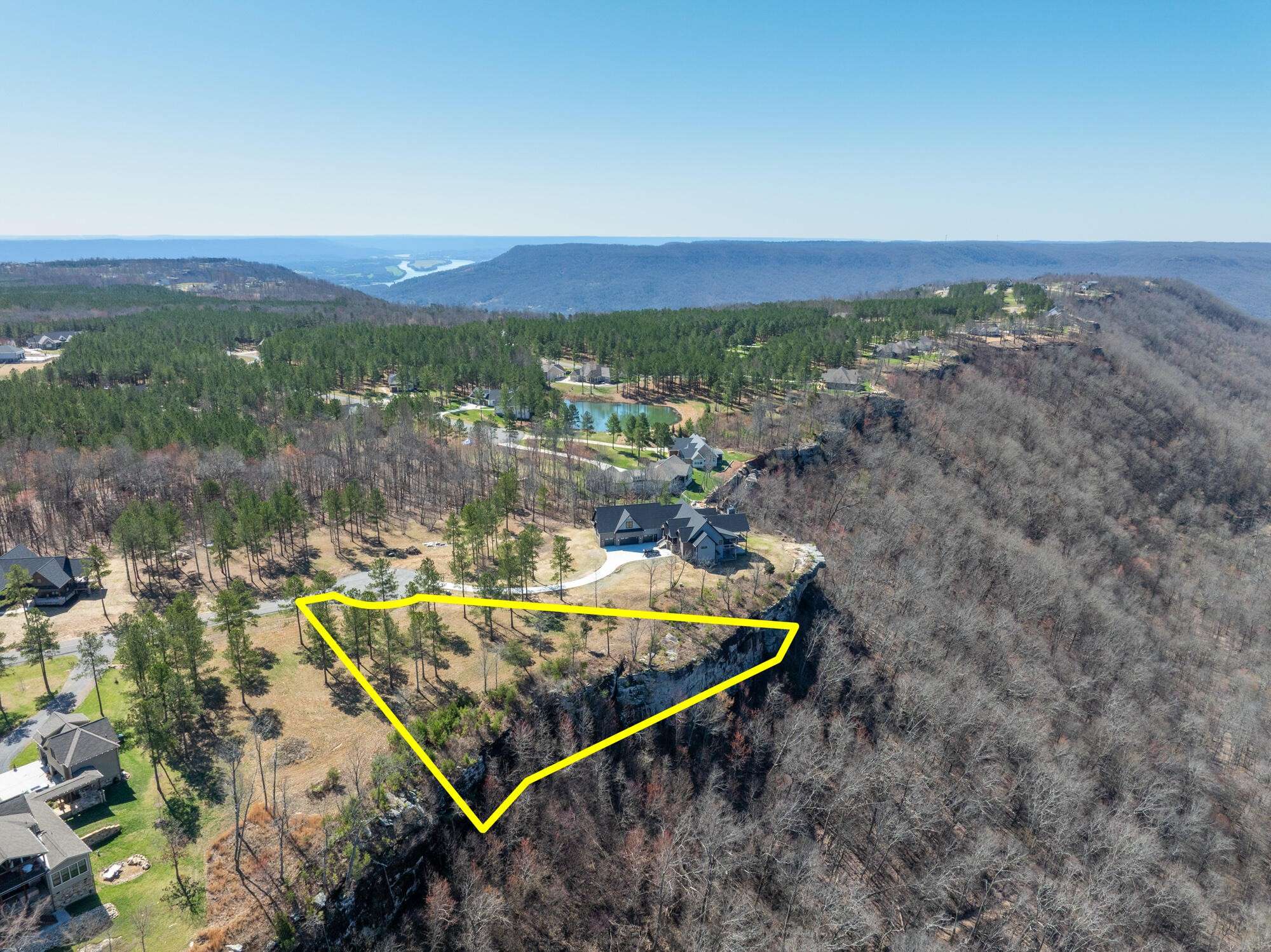 Jasper, TN 37347,480 Pappy Road