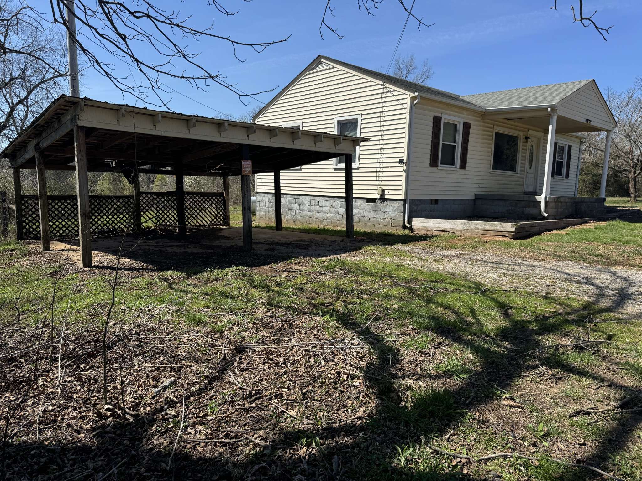 Lewisburg, TN 37091,2996 Verona Caney Rd