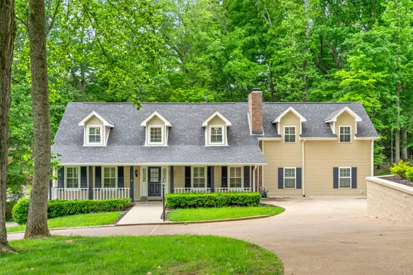 Clarksville, TN 37043,815 Shady Bluff Trl