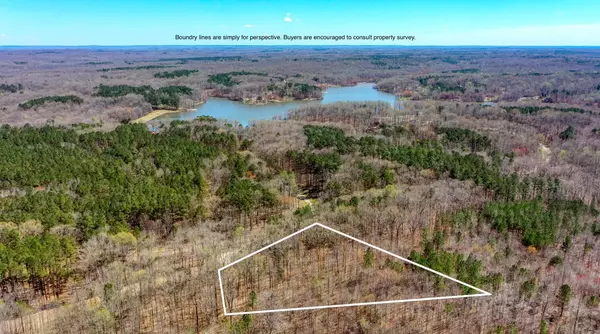 297 Zara Spook Dr, Cedar Grove, TN 38321