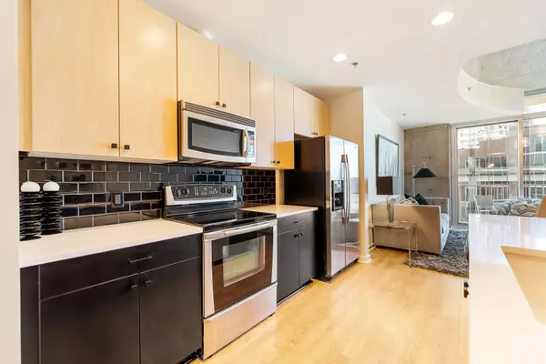 Nashville, TN 37201,301 Demonbreun St #1902