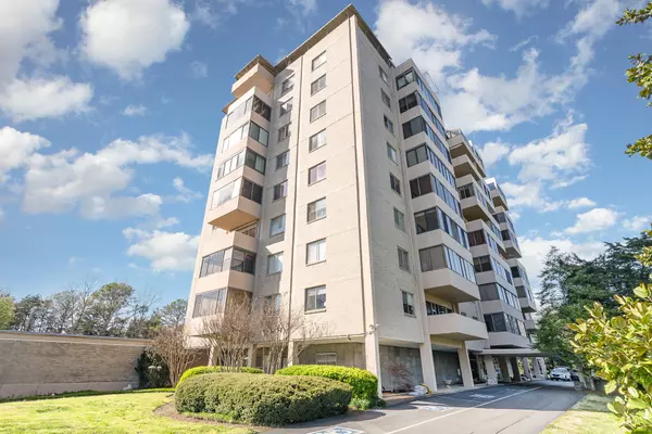 Nashville, TN 37205,105 Leake Ave #44