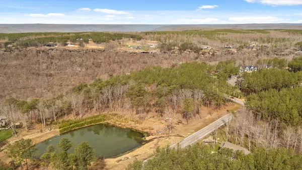 Jasper, TN 37347,0 Pine Knot Pass