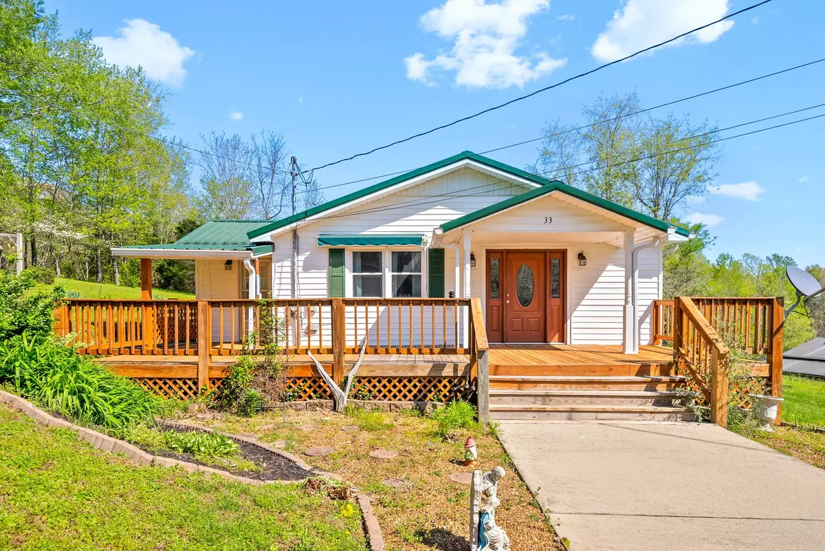 Erin, TN 37061,33 Wooton Ln