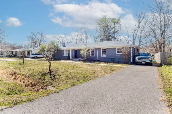 Nashville, TN 37211,5107 Briarwood Dr #5107-5105