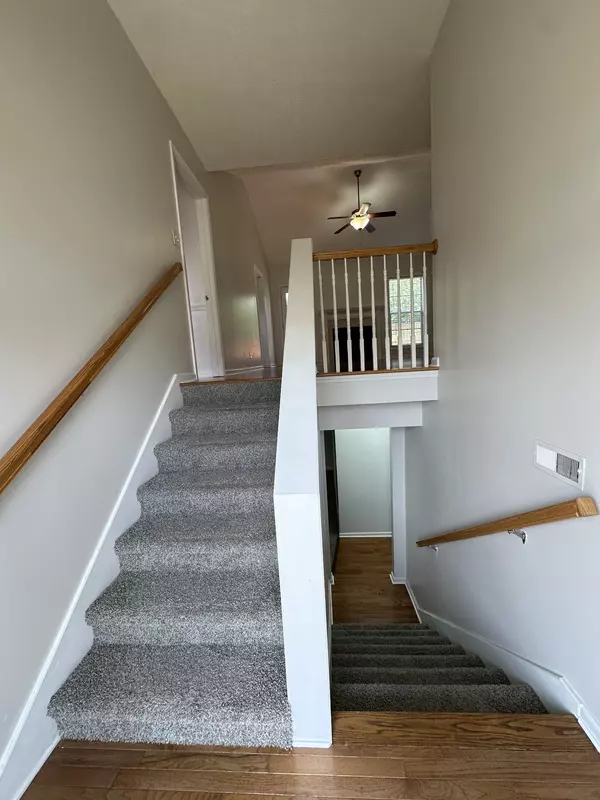 Clarksville, TN 37040,120 West Dr