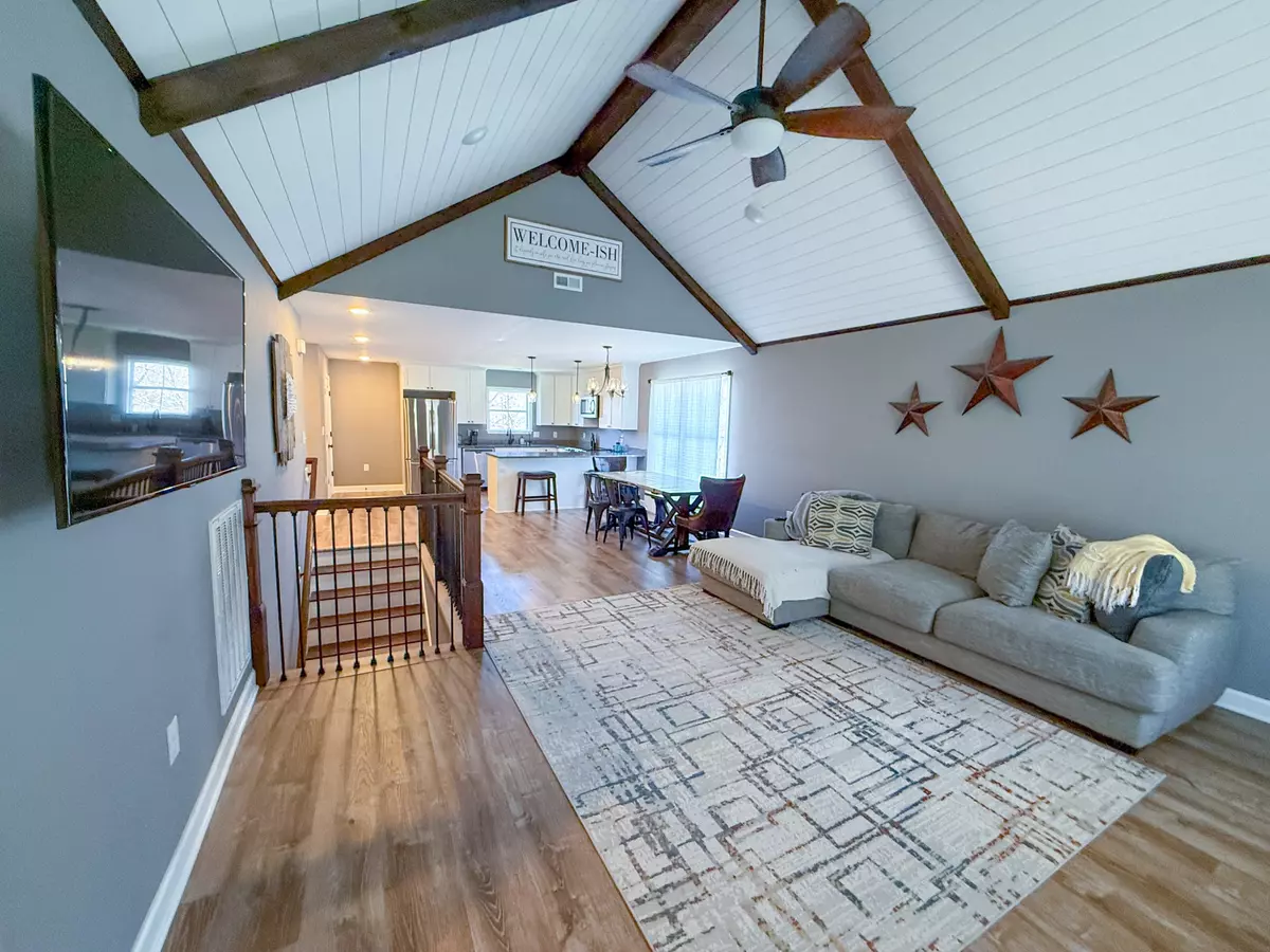 Pulaski, TN 38478,420 Fort Hill Dr