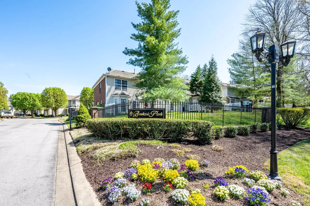 Hermitage, TN 37076,743 Tulip Grove Rd #701