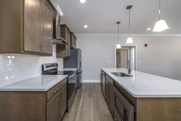 Nolensville, TN 37135,832 Goswell Dr #201
