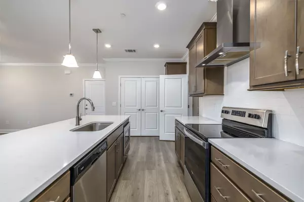 Nolensville, TN 37135,832 Goswell Dr #201