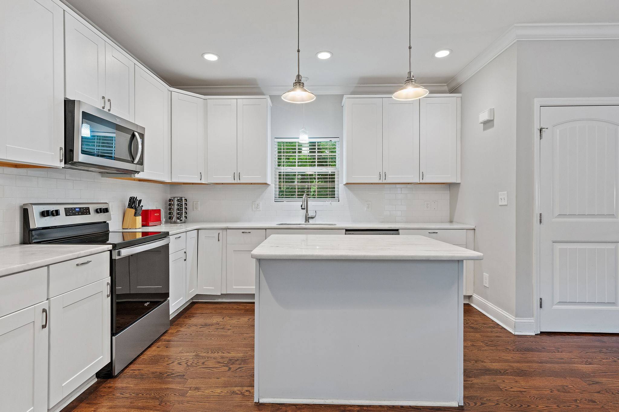 Nashville, TN 37204,1902 Bransford Ave