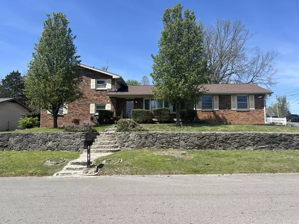 251 Sailboat Dr, Nashville, TN 37217