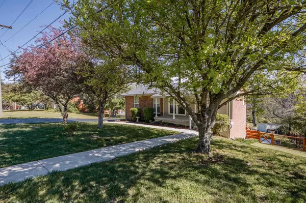 Nashville, TN 37211,6004 Hawkdale Dr