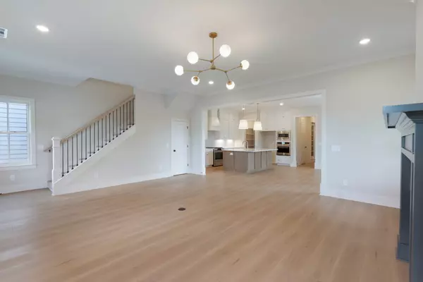 Spring Hill, TN 37174,799 Saint Clair Ave