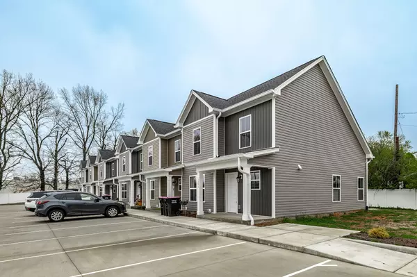 Greenbrier, TN 37073,100 Billy Robb St #A