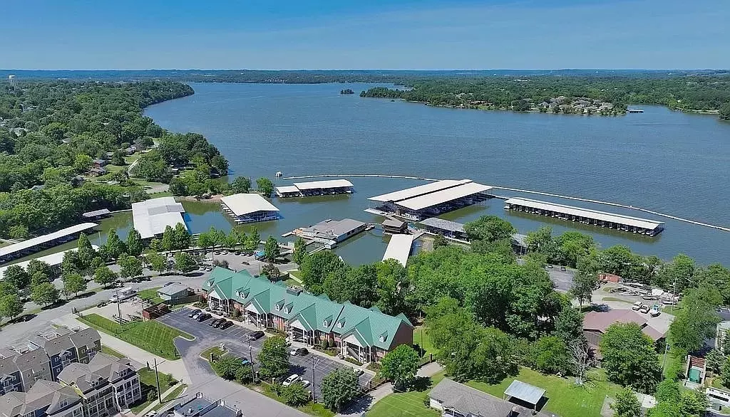 Old Hickory, TN 37138,2119 Lakeshore Dr