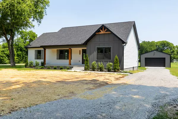 1816 Wade Brown Rd, Lewisburg, TN 37091