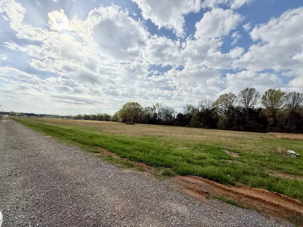Eagleville, TN 37060,2471 Taylor Ln