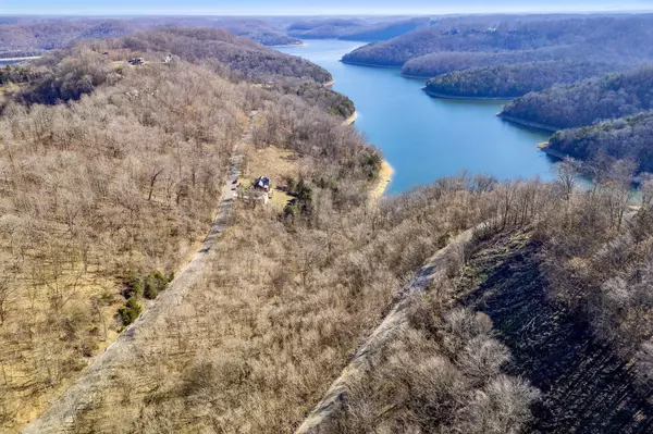 83 Waterwalk Court, Smithville, TN 37166