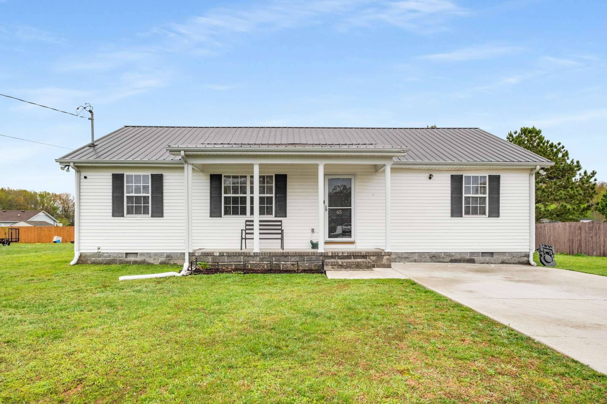 65 Woods Edge Ct, Manchester, TN 37355