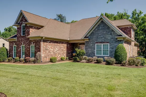 Mount Juliet, TN 37122,1306 Camelot Bay