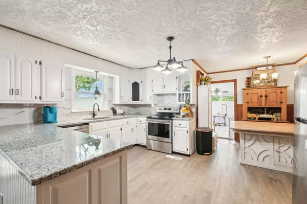 Carthage, TN 37030,604 College Ave #E