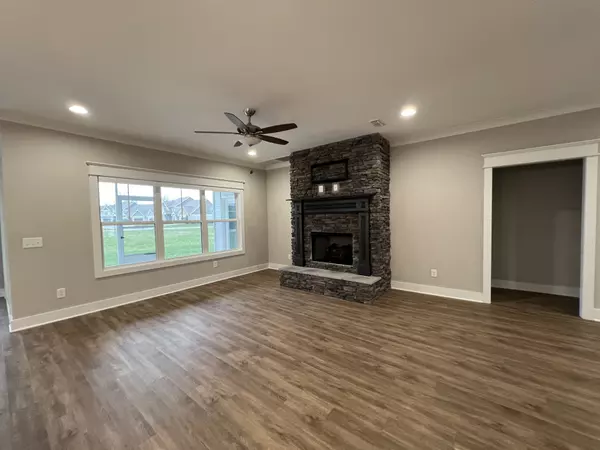 Winchester, TN 37398,504 River Watch Way