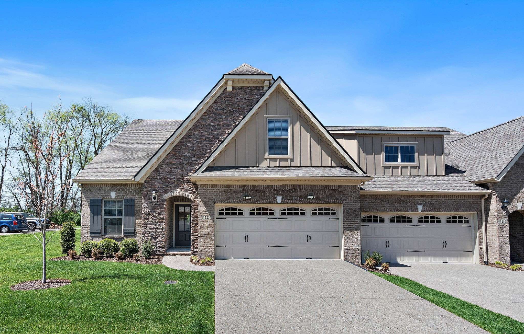3223 Chaucer Ln #W, Gallatin, TN 37066