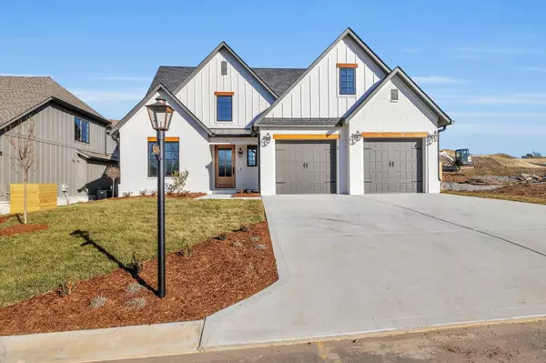 Apison, TN 37302,1214 London Woods Way #39