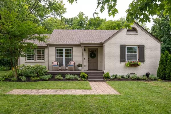 1207 Kenmore Pl,  Nashville,  TN 37216