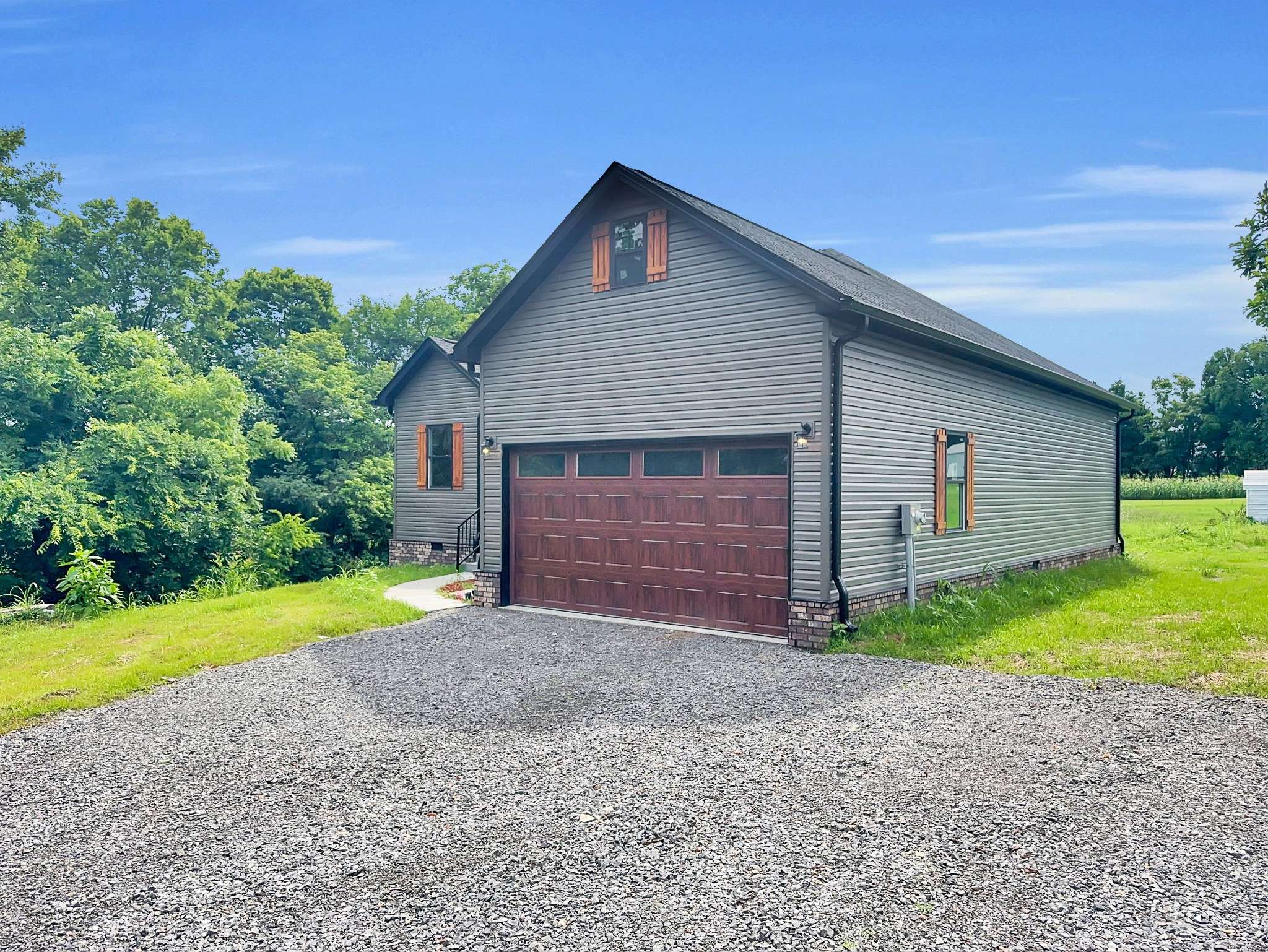 Dixon Springs, TN 37057,4 Young Branch Rd