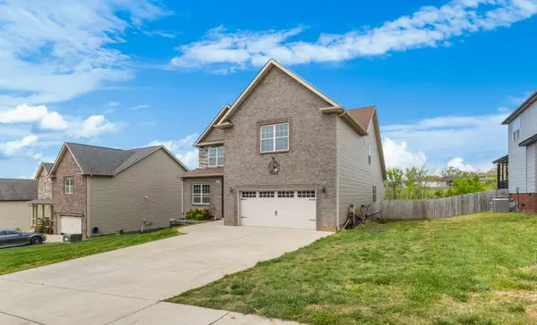 Clarksville, TN 37042,3160 Timberdale Dr