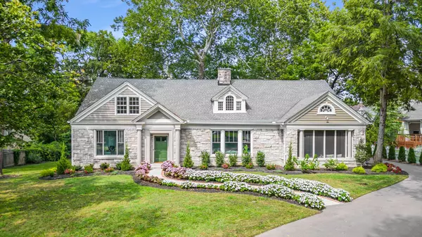 931 Caldwell Ln, Nashville, TN 37204