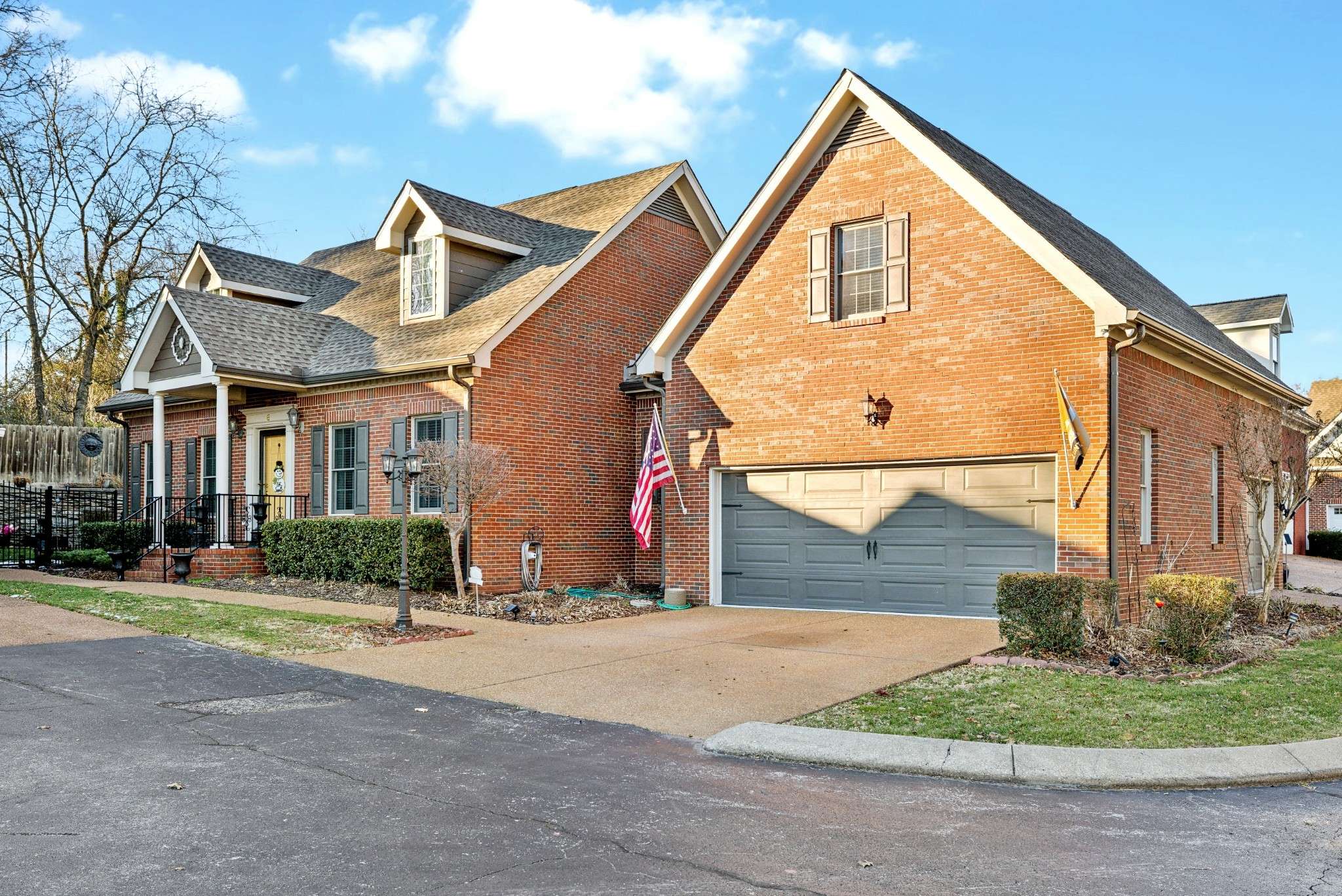 314 W 6th St, Columbia, TN 38401