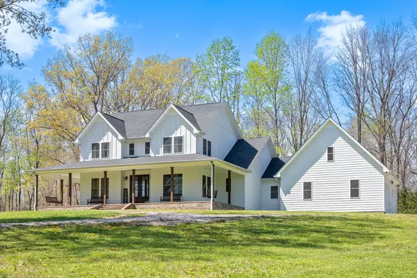 Erin, TN 37061,234 Davis Ln