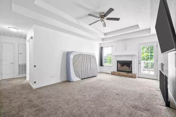 Clarksville, TN 37042,2047 Windmeade Dr