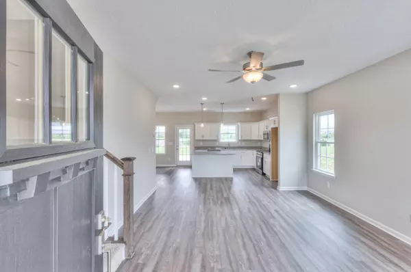 Decherd, TN 37324,103 Bartow St