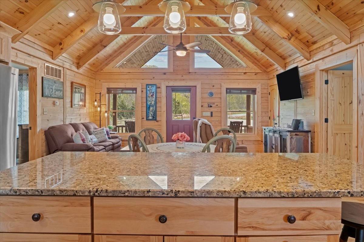 Waverly, TN 37185,229 Blackhawk Ct