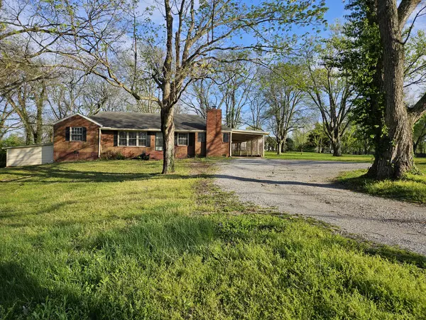303 Moss Trl,  Goodlettsville,  TN 37072