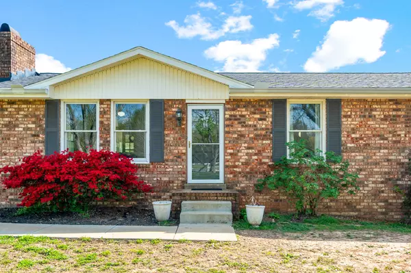 Ashland City, TN 37015,1245 Peter Pond Road