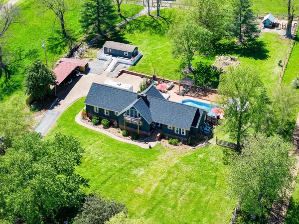 Hendersonville, TN 37075,1633 Saundersville Rd
