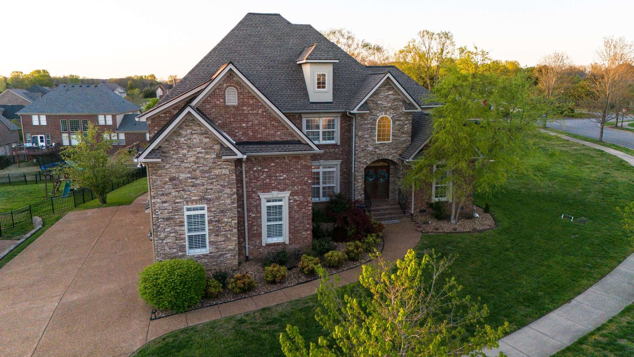 Gallatin, TN 37066,1542 Hunt Club Blvd