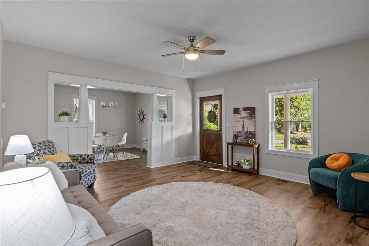 White Bluff, TN 37187,214 Church St