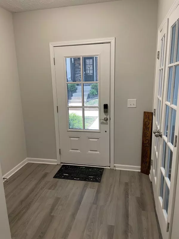 La Vergne, TN 37086,105 Jean Alyne Dotson Dr