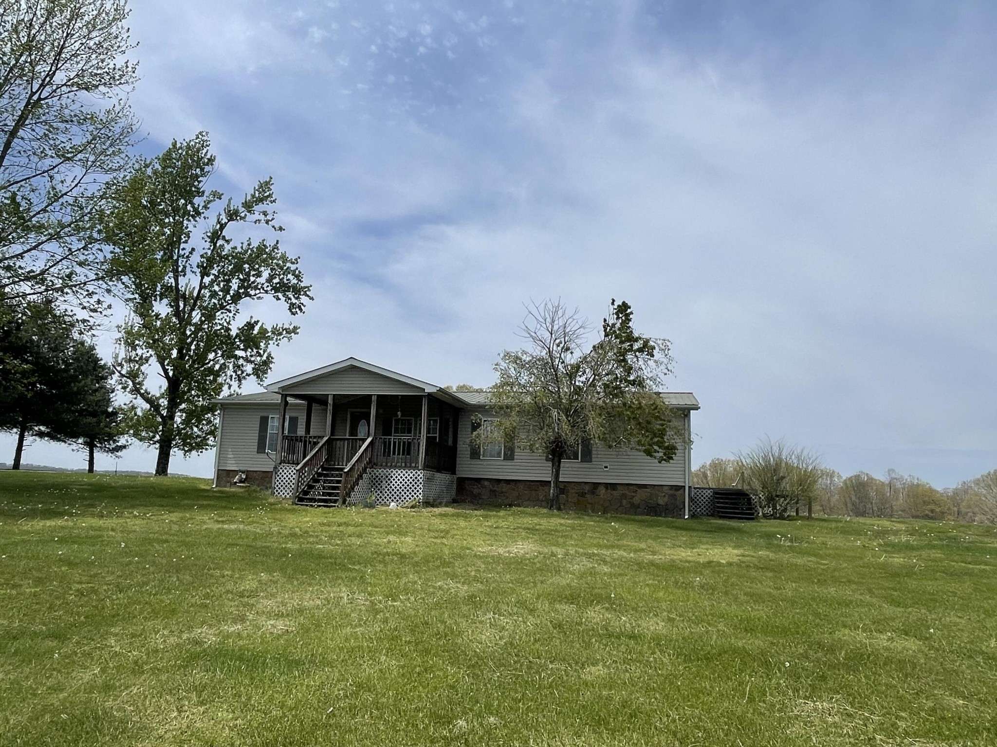 Pikeville, TN 37367,193 Lynn Rothwell Road