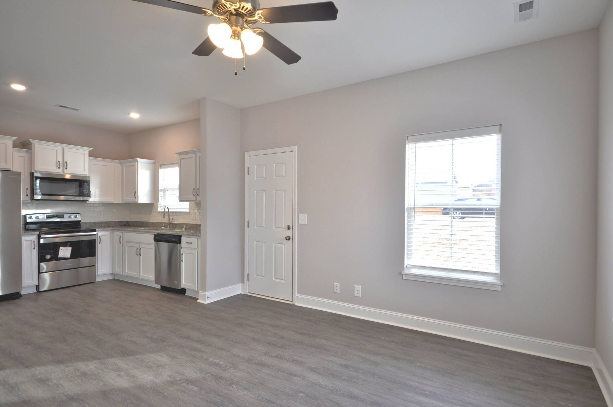 Clarksville, TN 37043,190 BAINBRIDGE DRIVE #B