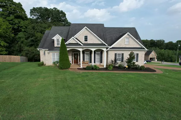 301 Harkins Ct, Nolensville, TN 37135