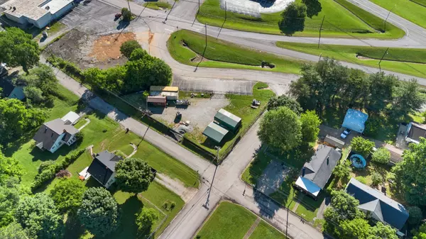 Columbia, TN 38401,2016 Circle Dr