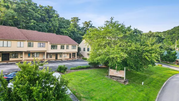 Nashville, TN 37221,165 Belle Forest Cir