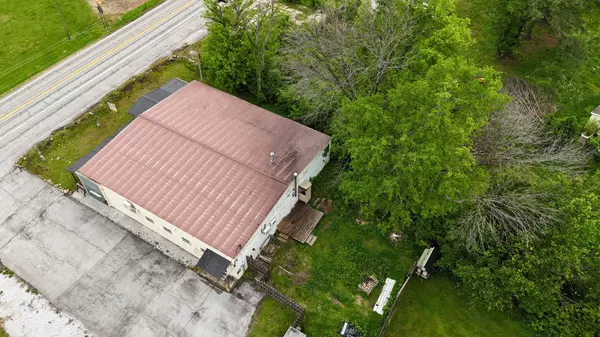 Pelham, TN 37366,1778 US 41